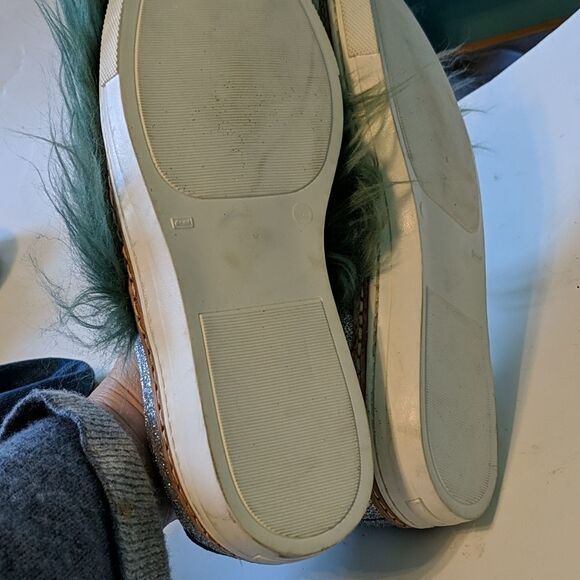 𝅺MAISON Martin Margiela faux fur sneakers 6(36) new - Picture 4 of 5